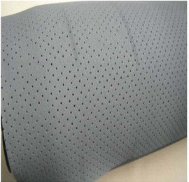 Perforasi 10% 30% 50% Pencetakan sel SCR 2mm Lapisan Kain Neopren Untuk Pakaian Sisi Tunggal